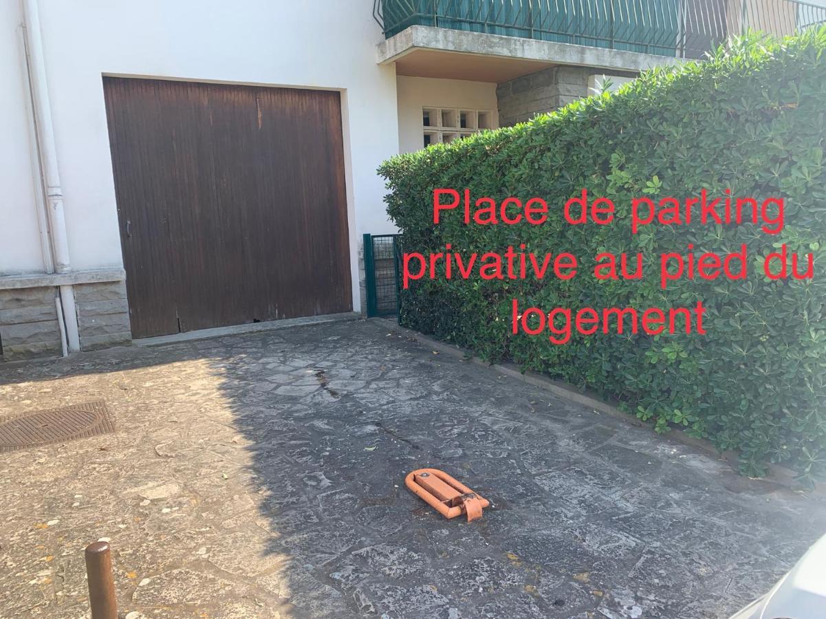 Cassis Village Options Parking And Baby Exterior photo