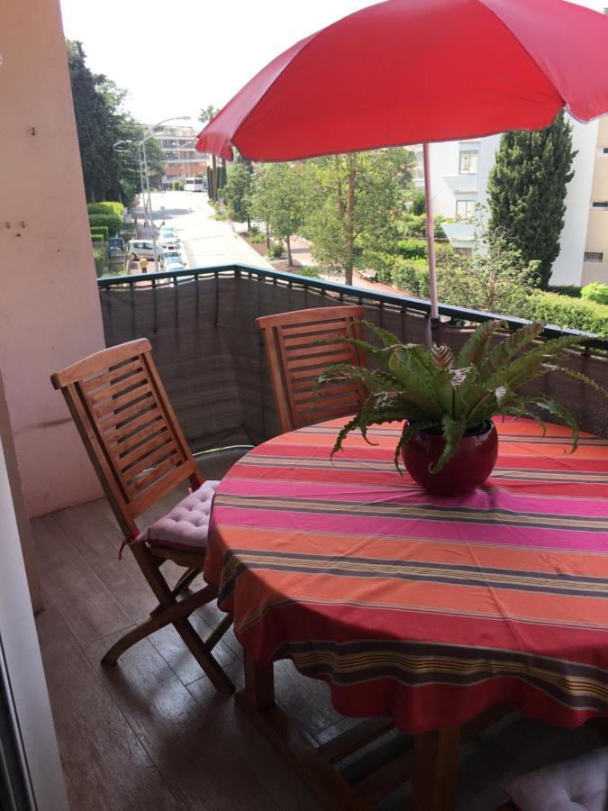 Cassis Village Options Parking And Baby Exterior photo